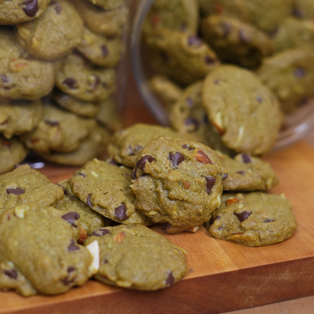 Matcha Almond Chocolate Crunch Bites (±350g) - Image 5